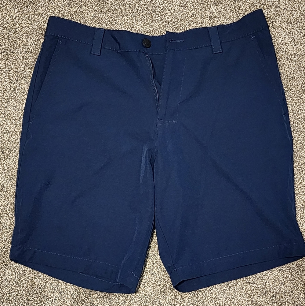 Banana Republic navy blue men's shorts, size 34
